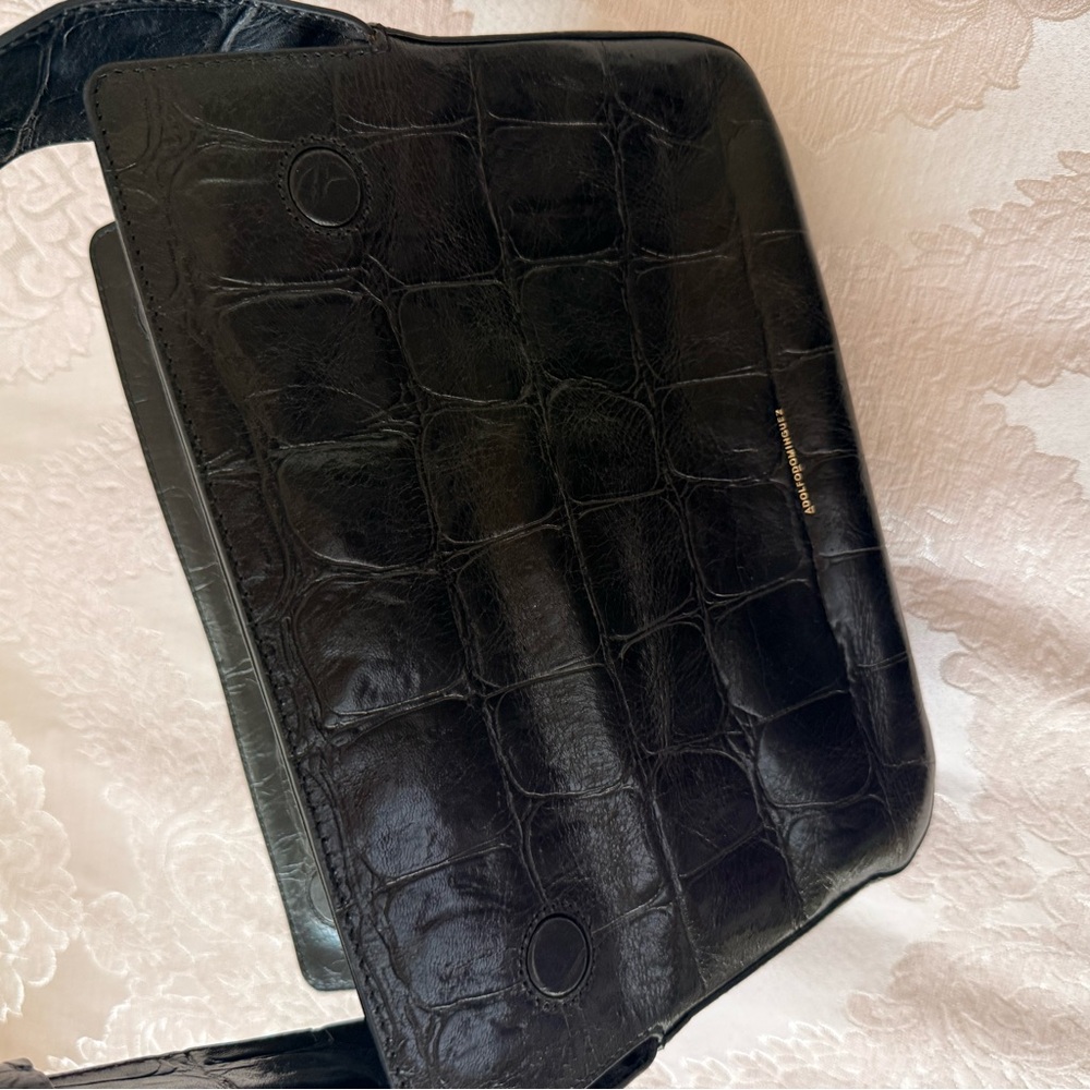 Adolfo Dominguez Cream Crossbody Bag - Picture 4 of 13